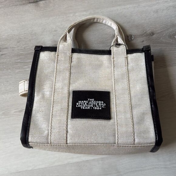 MARC JACOBS Cotton Canvas The Traveler Tote Bag Beige nwt - Picture 7 of 11